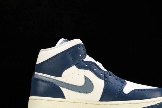  Mid Blue Air BQ6472-414 1 French  Jordan 0902